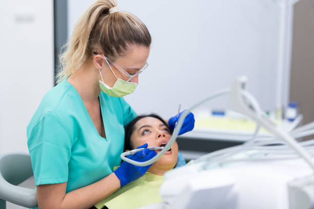 Best Emergency Treatment for Toothache in Marengo, IA